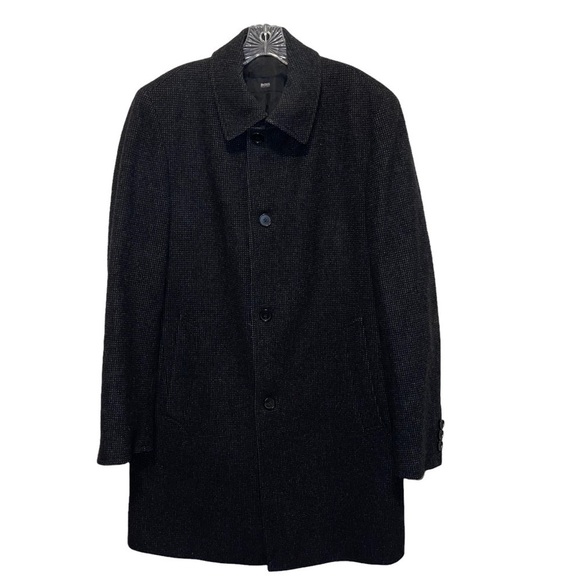 HugoBoss Man Coat Size 38R